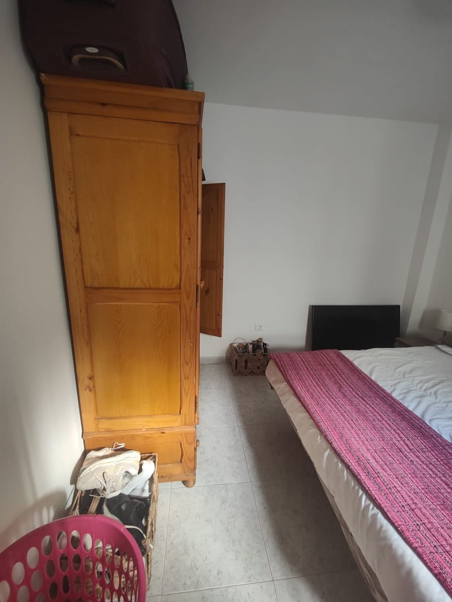 2 bedroom Apartment for sale in Vinaros - € 110,000 (Ref: 9414500)