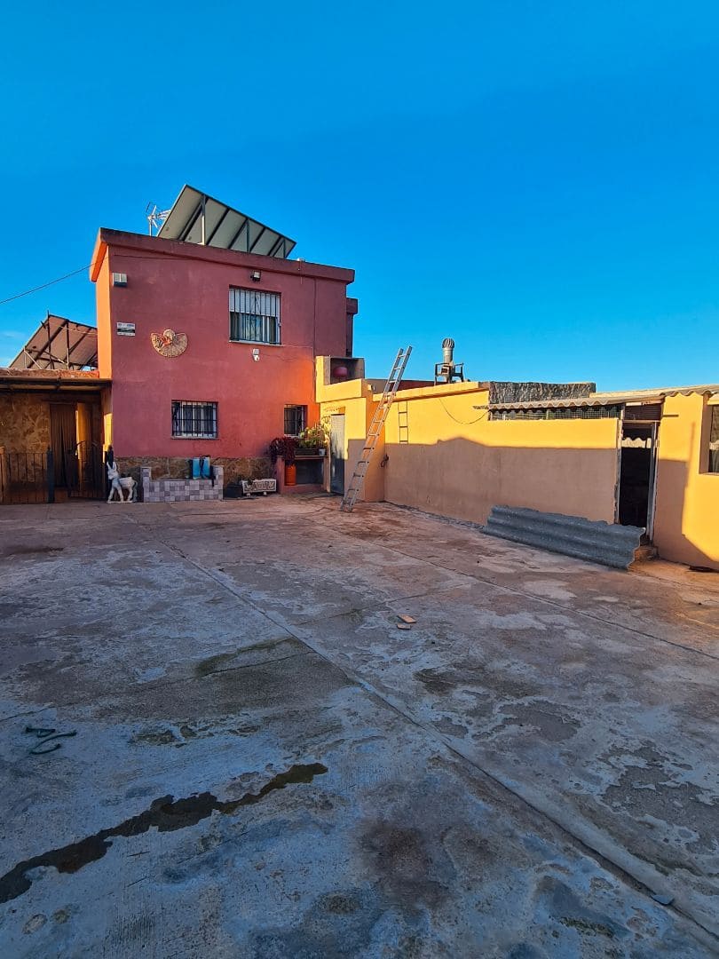 3 bedroom Finca/Country House for sale in Vinaros with garage - € 175,000 (Ref: 9414502)