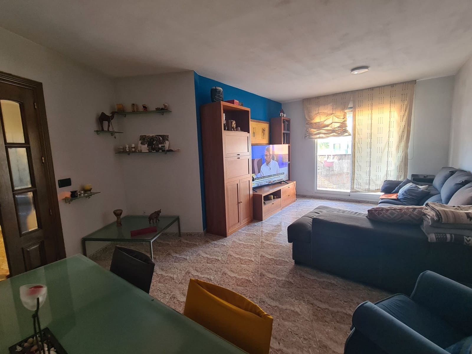 4 bedroom Flat for sale in Vinaros with garage - € 178,100 (Ref: 9429099)