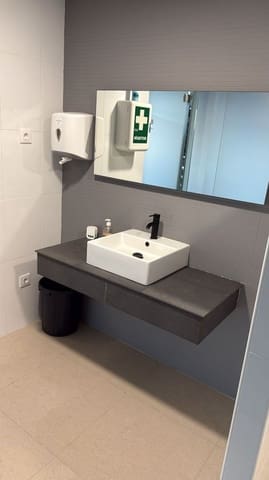 Local Commercial à vendre à Vinaròs - 150 000 € (Ref: 9435176)