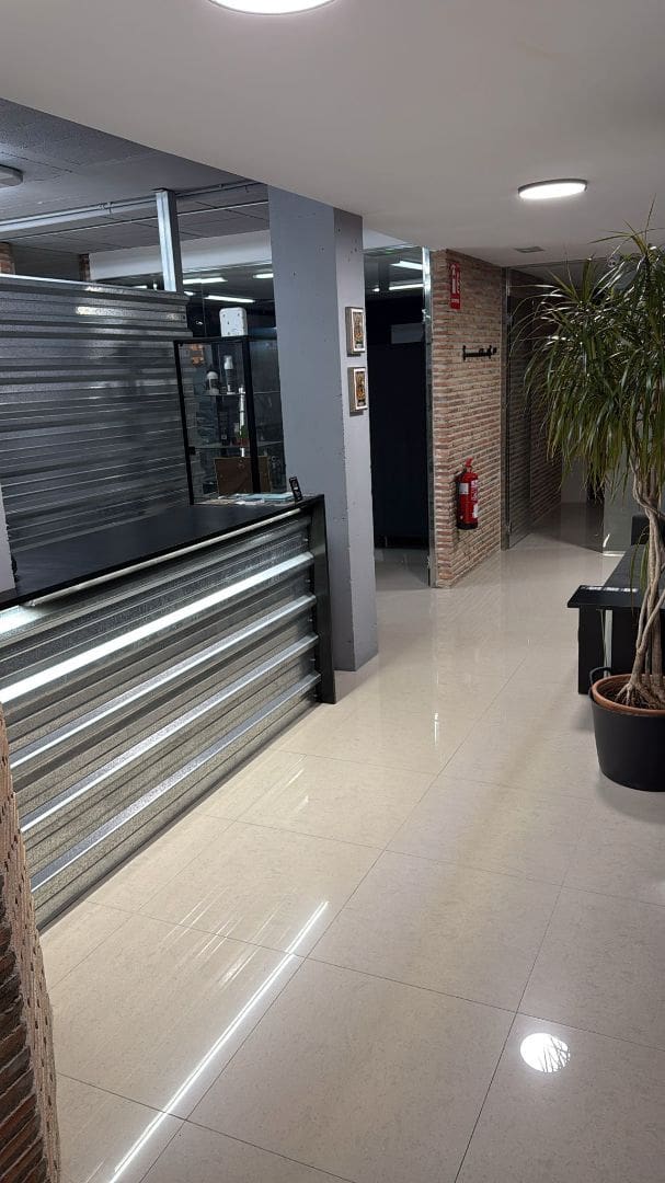 Local Commercial à vendre à Vinaros - 150 000 € (Ref: 9435176)