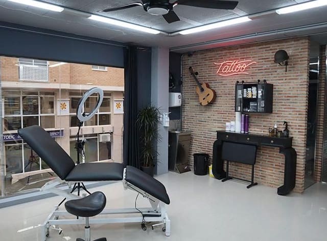 Kaupallinen vuokrattavana paikassa Vinaròs - 850 € (Ref: 9435177)