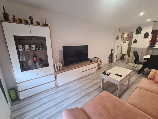 2 slaapkamer Flat te koop in Vinaròs met garage - € 185.000 (Ref: 9436530)