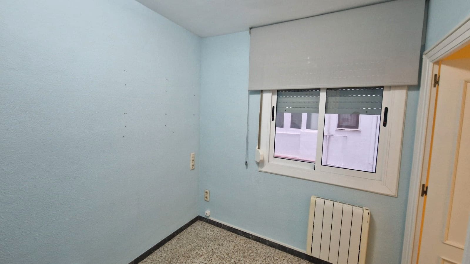 4 bedroom Flat for sale in Vinaros - € 175,000 (Ref: 9453593)