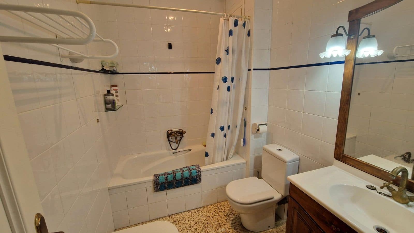 4 bedroom Flat for sale in Vinaros - € 175,000 (Ref: 9453593)