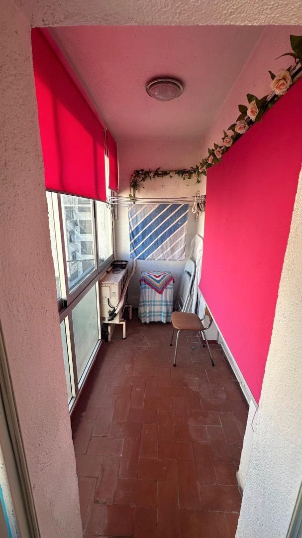 3 bedroom Flat for sale in Vinaros - € 95,000 (Ref: 9503583)