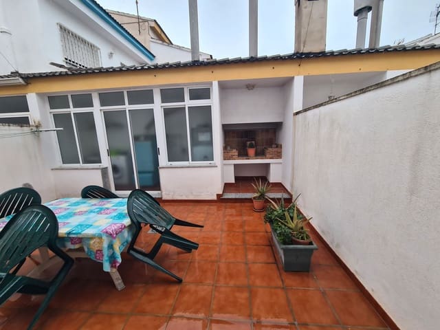 4 quarto Casa em Banda para venda em Vinaròs - 267 000 € (Ref: 9547317)