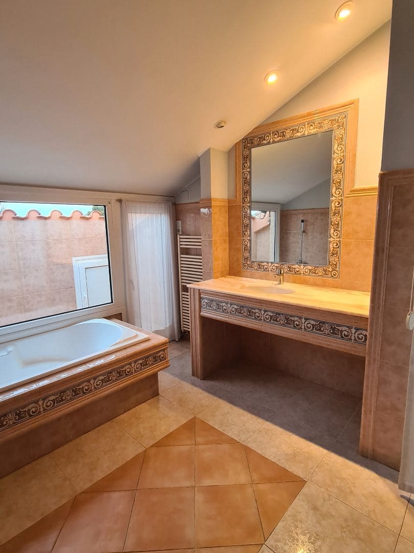 3 soverom Villa til salgs i Vinaros med svømmebasseng garasje - € 490 000 (Ref: 9566490)