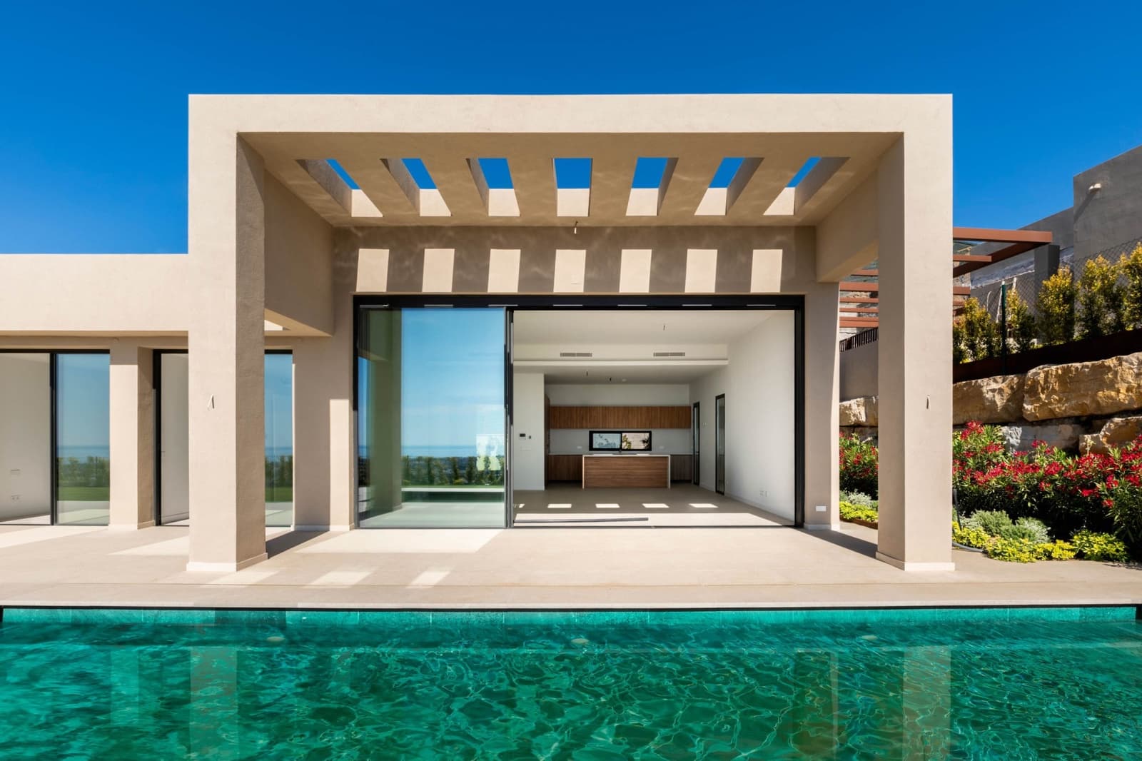 3 soveværelse Villa til salg i Benahavis med swimmingpool garage - € 1.895.000 (Ref: 10000207)