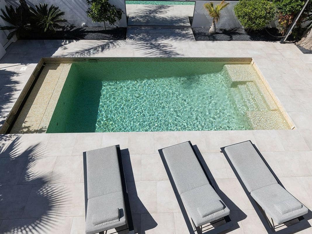 4 quarto Moradia para arrendar em Marbella com piscina garagem - 8 000 € (Ref: 10000209)
