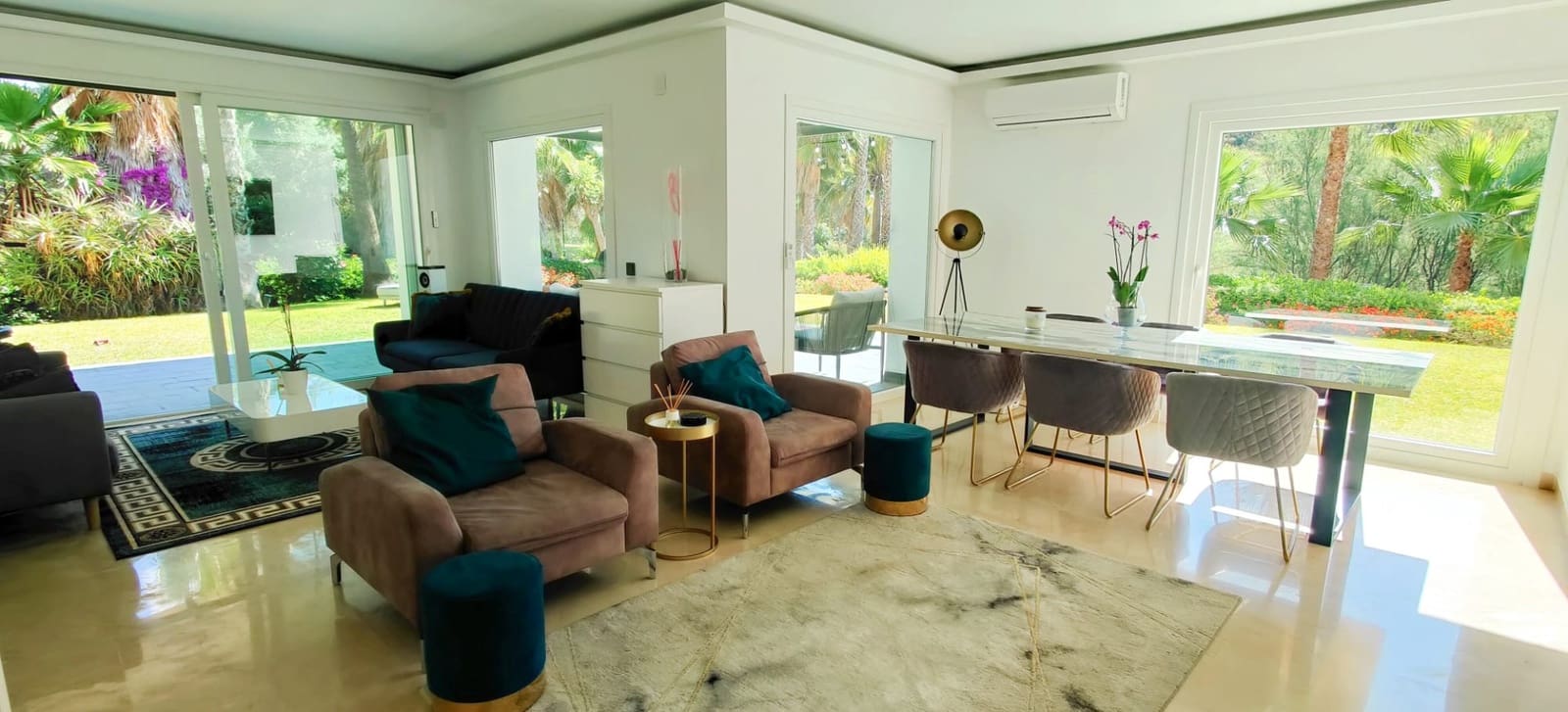 2 camera da letto Appartamento da affittare in La Quinta con piscina garage - 3.500 € (Rif: 10000210)