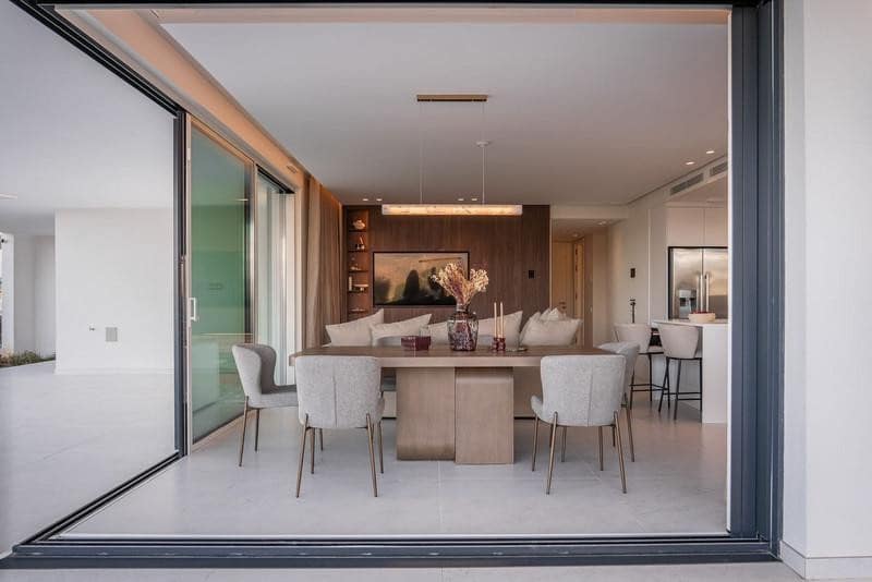 Appartement de 3 chambres à louer à Ojen avec piscine - 6 500 € (Ref: 10000211)