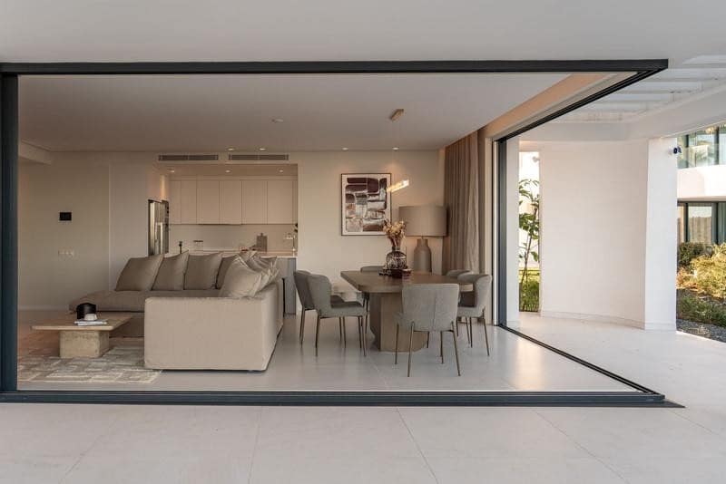 Appartement de 3 chambres à louer à Ojen avec piscine - 6 500 € (Ref: 10000211)