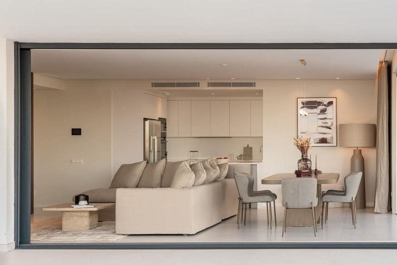 Appartement de 3 chambres à louer à Ojen avec piscine - 6 500 € (Ref: 10000211)