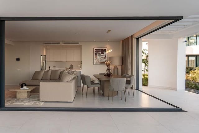 Appartement de 3 chambres à louer à Ojen avec piscine - 6 500 € (Ref: 10000211)