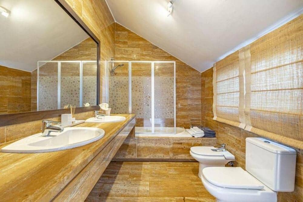 3 soveværelse Penthouse til leje i Marbella med swimmingpool garage - € 3.800 (Ref: 10002552)