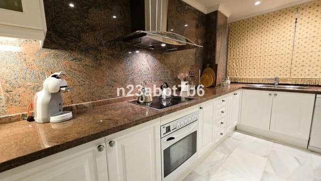 2 makuuhuone Huoneisto vuokrattavana paikassa Los Naranjos, Marbella mukana uima-altaan 
autotalli - 3 000 € (Ref: 10002554)