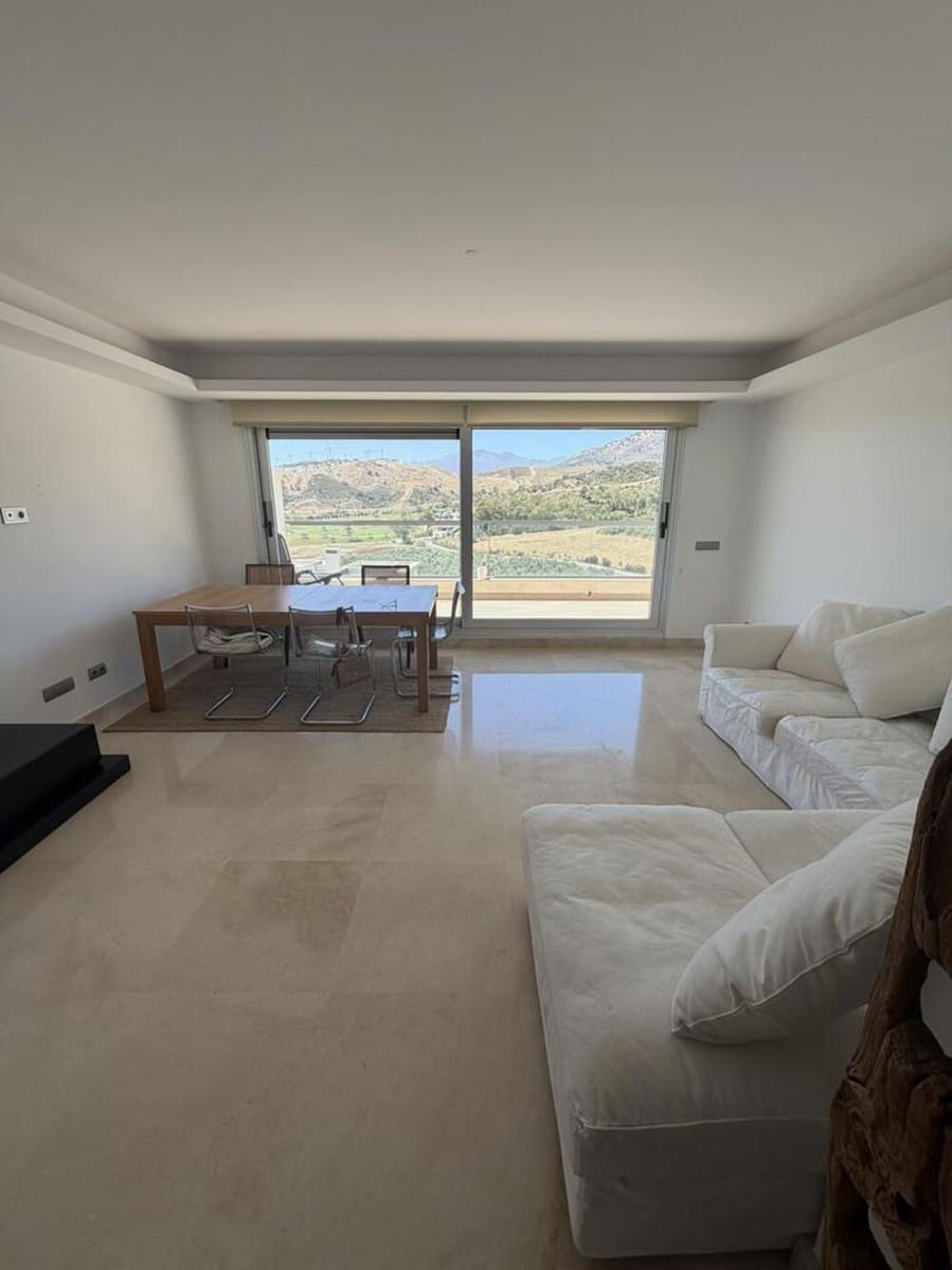 2 camera da letto Attico da affittare in Los Arqueros con piscina garage - 2.800 € (Rif: 10004957)