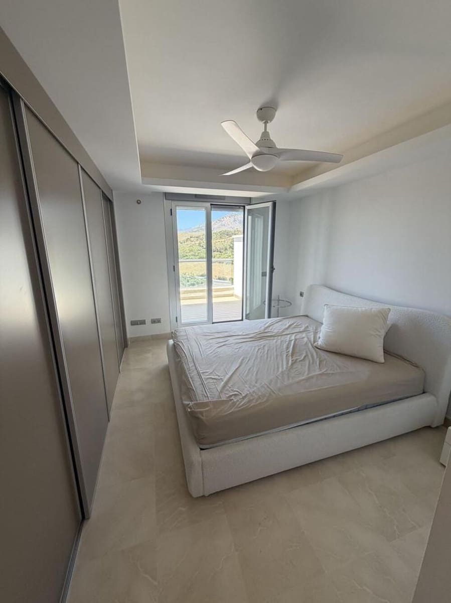 2 camera da letto Attico da affittare in Los Arqueros con piscina garage - 2.800 € (Rif: 10004957)