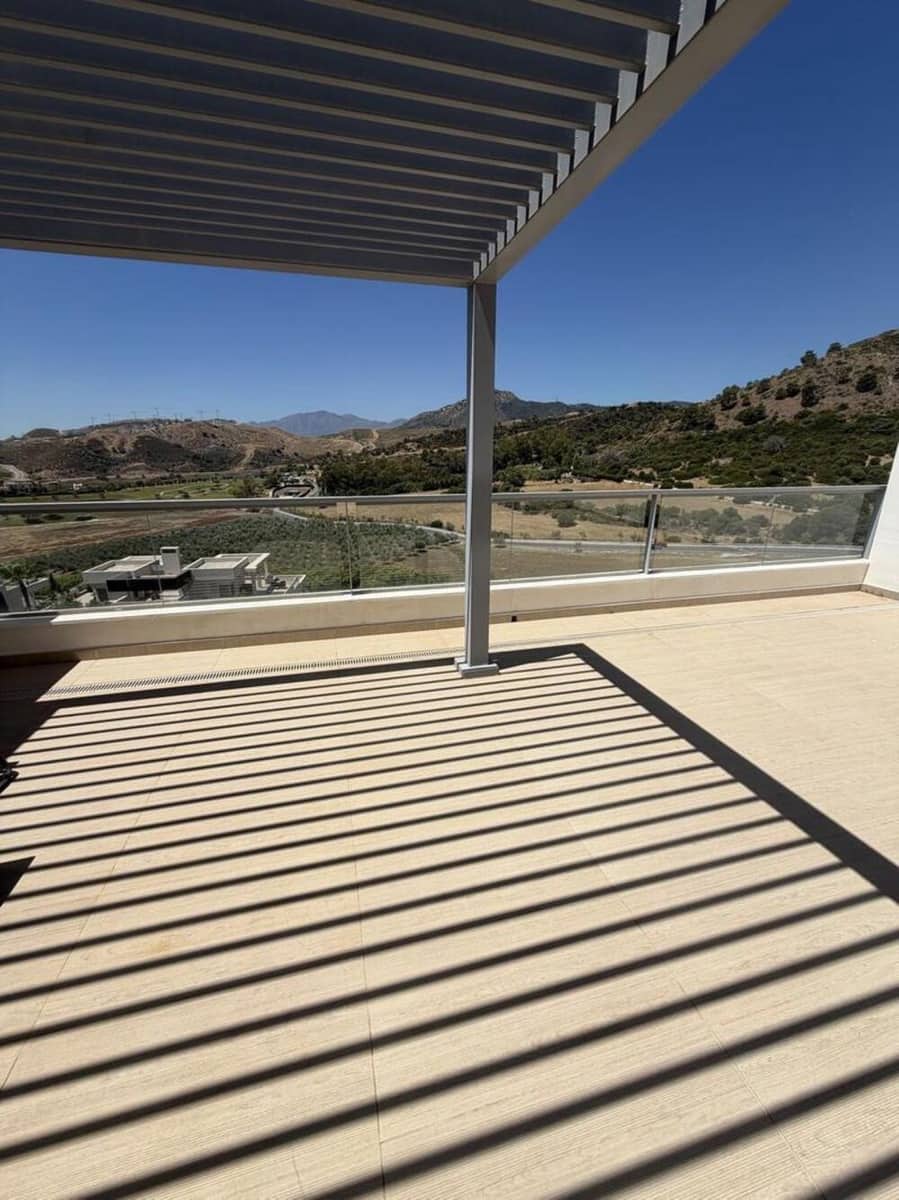 2 camera da letto Attico da affittare in Los Arqueros con piscina garage - 2.800 € (Rif: 10004957)