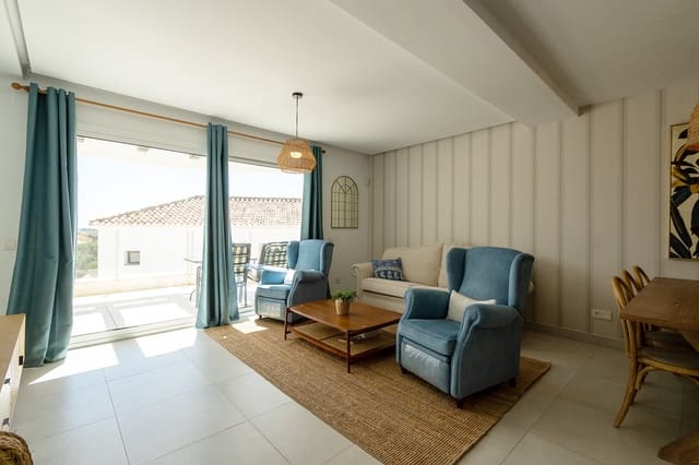 3 slaapkamer Penthouse te huur in Alto de los Monteros, Marbella - € 3.800 (Ref: 10004958)