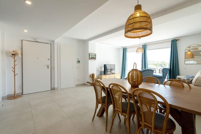 3 slaapkamer Penthouse te huur in Alto de los Monteros, Marbella - € 3.800 (Ref: 10004958)