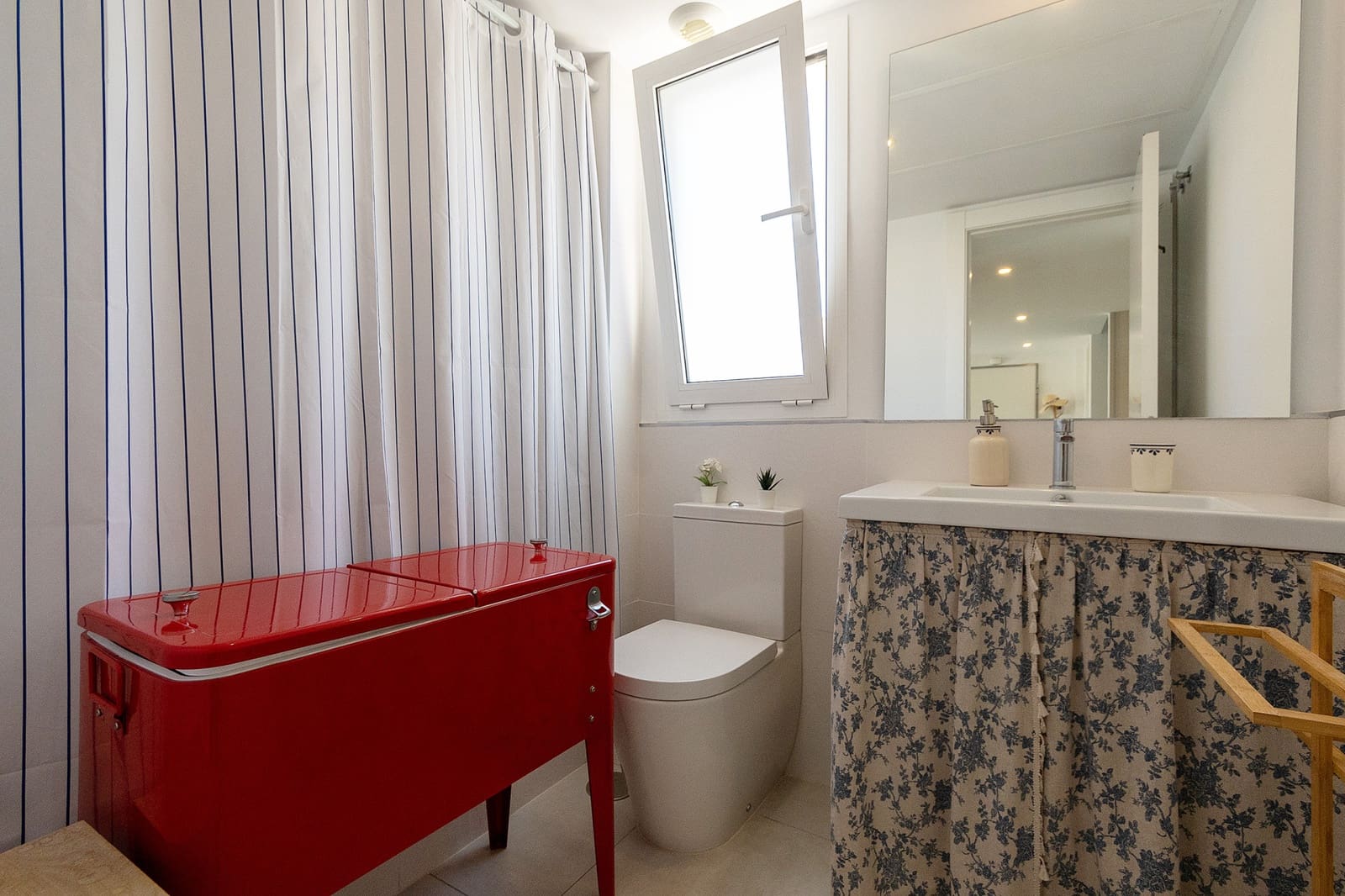 Ático de 3 habitaciones en Marbella en alquiler con piscina garaje - 3.800 € (Ref: 10004958)
