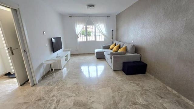 3 bedroom Townhouse for rent in La Dama de Noche - La Alzambra, Marbella with pool garage - € 2,500 (Ref: 10004959)