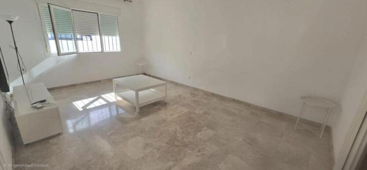 3 bedroom Townhouse for rent in Marbella with pool garage - € 2,500 (Ref: 10004959)