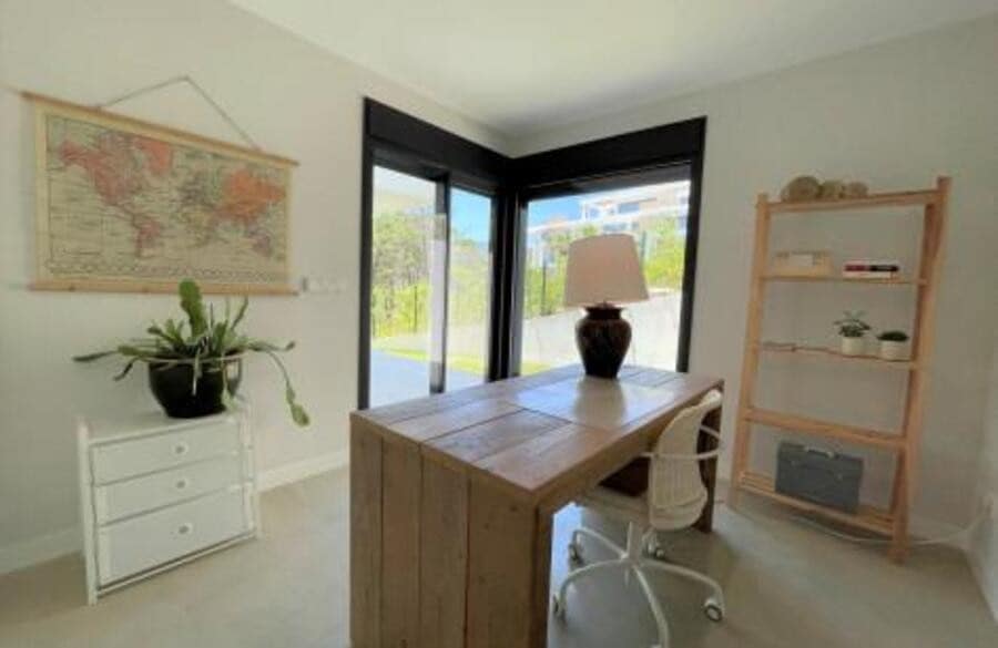 2 camera da letto Appartamento da affittare in New Golden Mile con piscina garage - 2.350 € (Rif: 10004960)