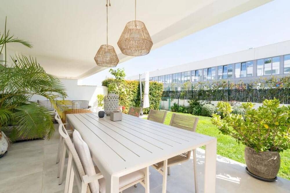 3 camera da letto Appartamento da affittare in New Golden Mile con piscina garage - 3.400 € (Rif: 10004961)