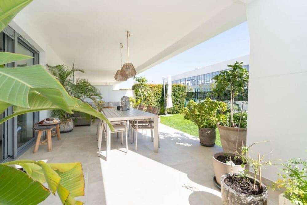 3 camera da letto Appartamento da affittare in New Golden Mile con piscina garage - 3.400 € (Rif: 10004961)