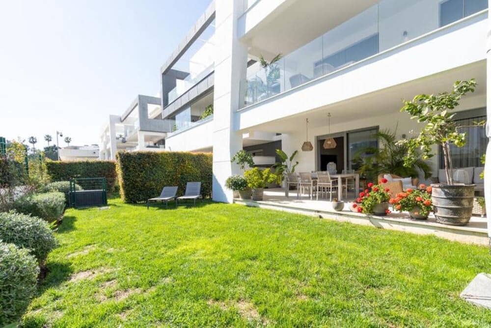 3 camera da letto Appartamento da affittare in New Golden Mile con piscina garage - 3.400 € (Rif: 10004961)