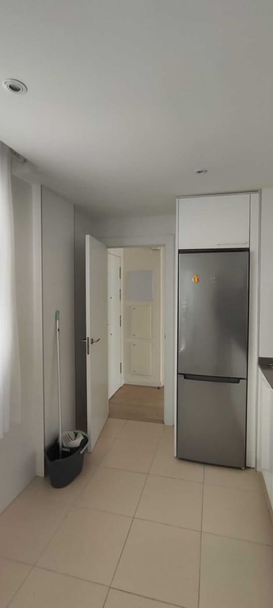 2 bedroom Apartment for rent in Marbella with pool garage - € 2,300 (Ref: 10006141)
