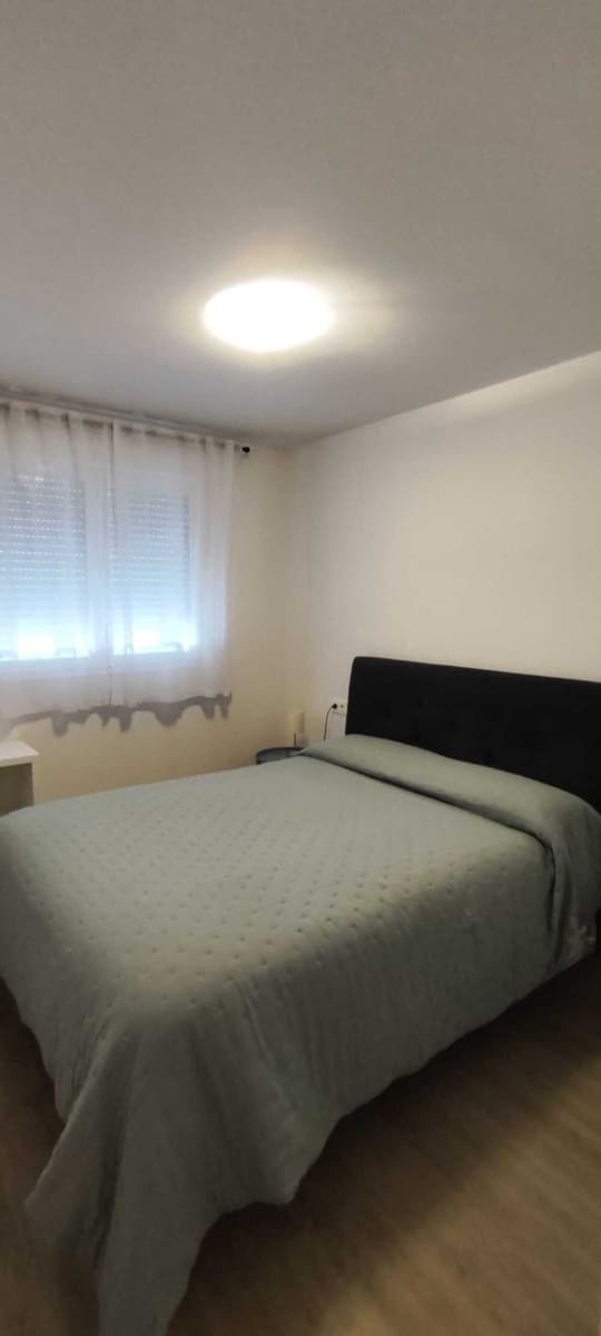 2 bedroom Apartment for rent in Marbella with pool garage - € 2,300 (Ref: 10006141)