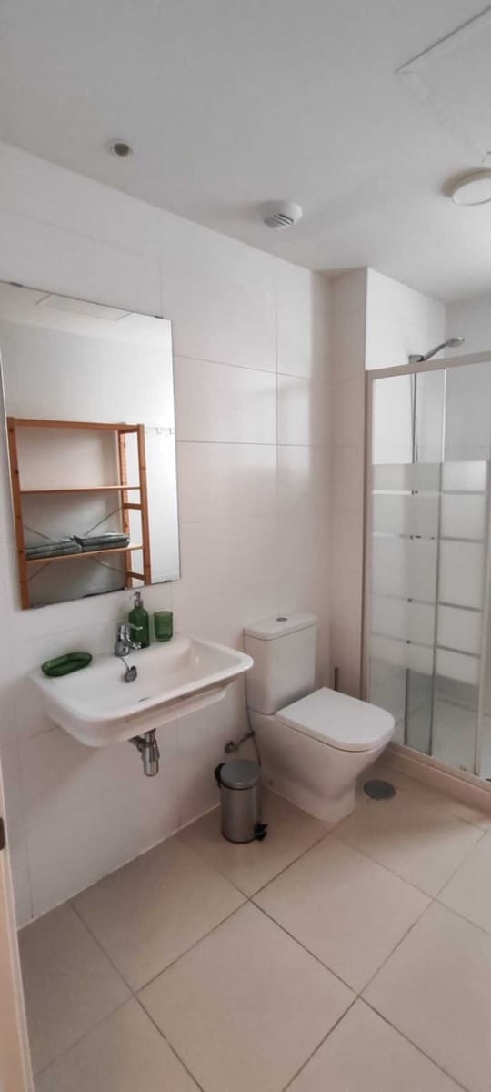 2 bedroom Apartment for rent in Marbella with pool garage - € 2,300 (Ref: 10006141)