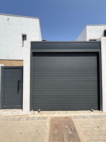 3 quarto Casa em Banda para arrendar em El Paraiso, Estepona com piscina garagem - 4 500 € (Ref: 10008238)
