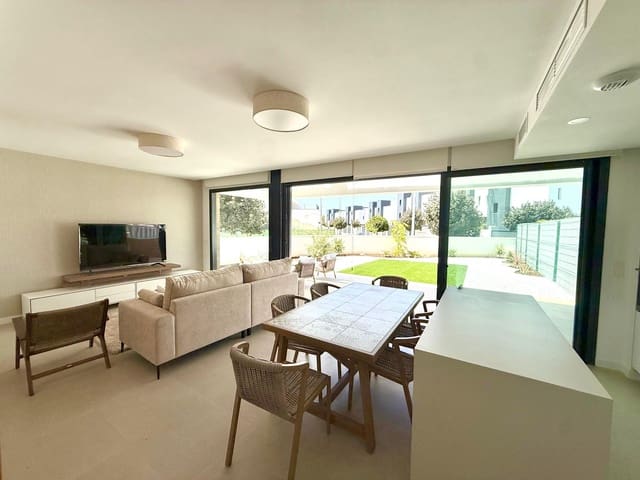 3 quarto Casa em Banda para arrendar em El Paraiso, Estepona com piscina garagem - 4 500 € (Ref: 10008238)
