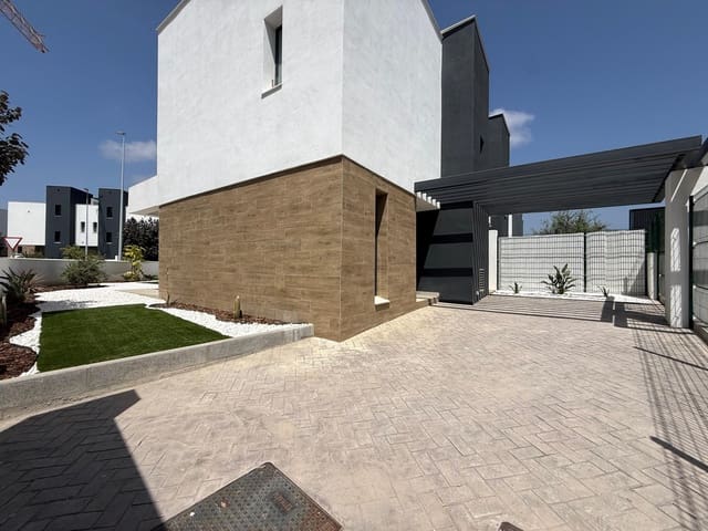 3 quarto Casa em Banda para arrendar em El Paraiso, Estepona com piscina garagem - 4 500 € (Ref: 10008238)