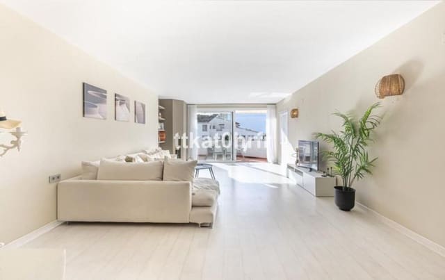 3 soverom Leilighet til leie i Puerto Banus, Marbella med garasje - € 5 000 (Ref: 10010209)