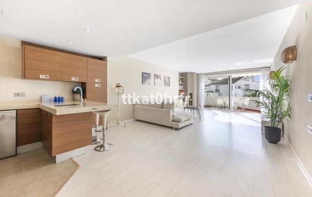 3 soverom Leilighet til leie i Puerto Banus, Marbella med garasje - € 5 000 (Ref: 10010209)