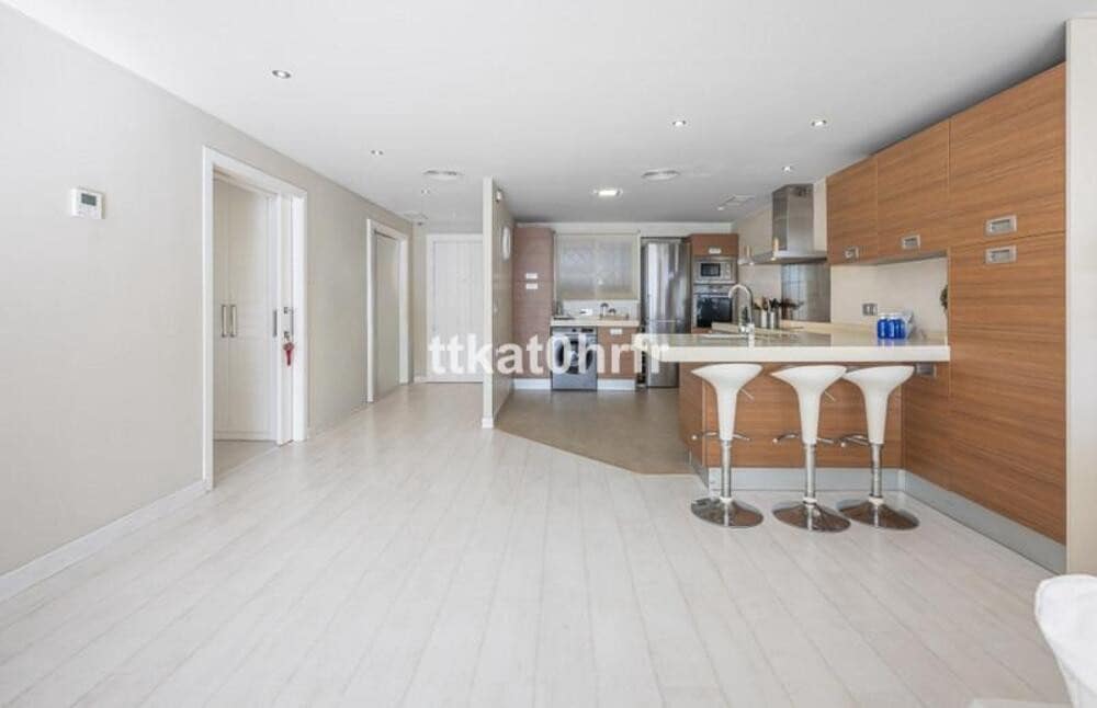 3 soverom Leilighet til leie i Puerto Banus med garasje - € 5 000 (Ref: 10010209)