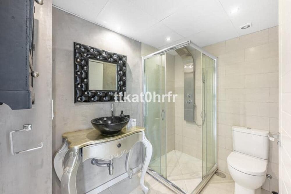 3 soverom Leilighet til leie i Puerto Banus med garasje - € 5 000 (Ref: 10010209)