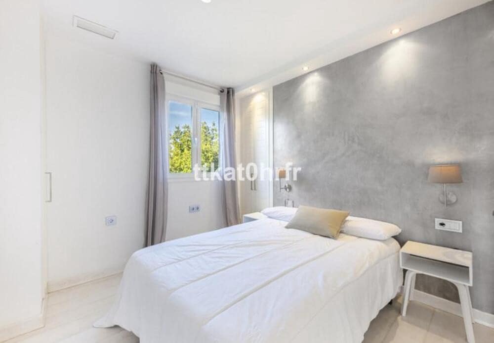 3 soverom Leilighet til leie i Puerto Banus med garasje - € 5 000 (Ref: 10010209)