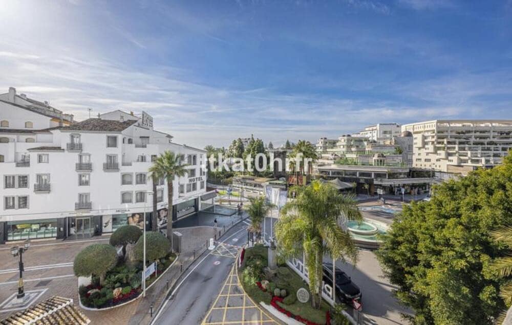 3 soverom Leilighet til leie i Puerto Banus med garasje - € 5 000 (Ref: 10010209)