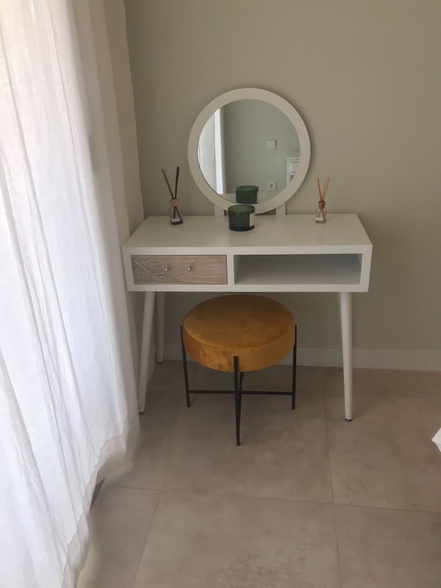 2 sovrum Lägenhet att hyra i New Golden Mile med pool garage - 2 300 € (Ref: 10012784)