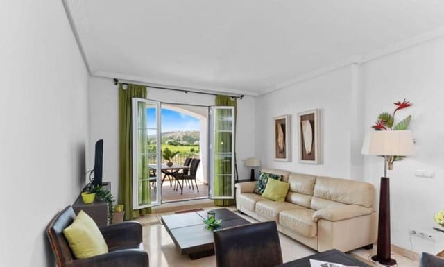 2 bedroom Apartment for rent in Los Arqueros, Benahavís with pool garage - € 2,100 (Ref: 10012787)