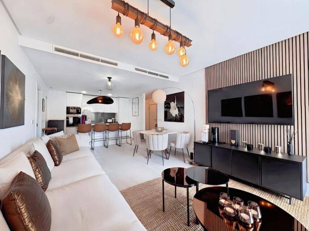2 sypialnia Penthouse na sprzedaż w Benahavis z basenem garażem - 675 000 € (Ref: 10012788)