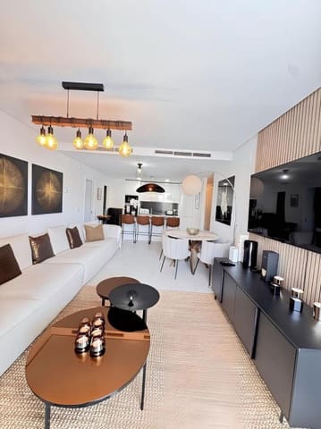 Penthouse de 2 chambres à louer à La Quinta, Benahavís avec piscine garage - 3 200 € (Ref: 10012789)