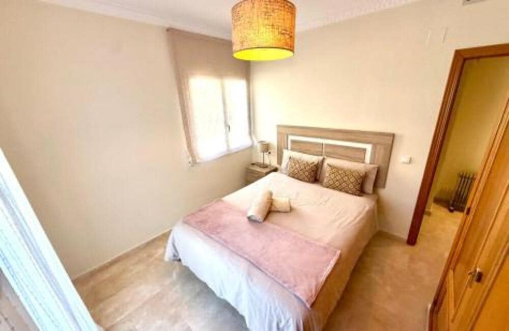 3 bedroom Apartment for rent in Golden Mile with pool garage - € 2,500 (Ref: 10012790)